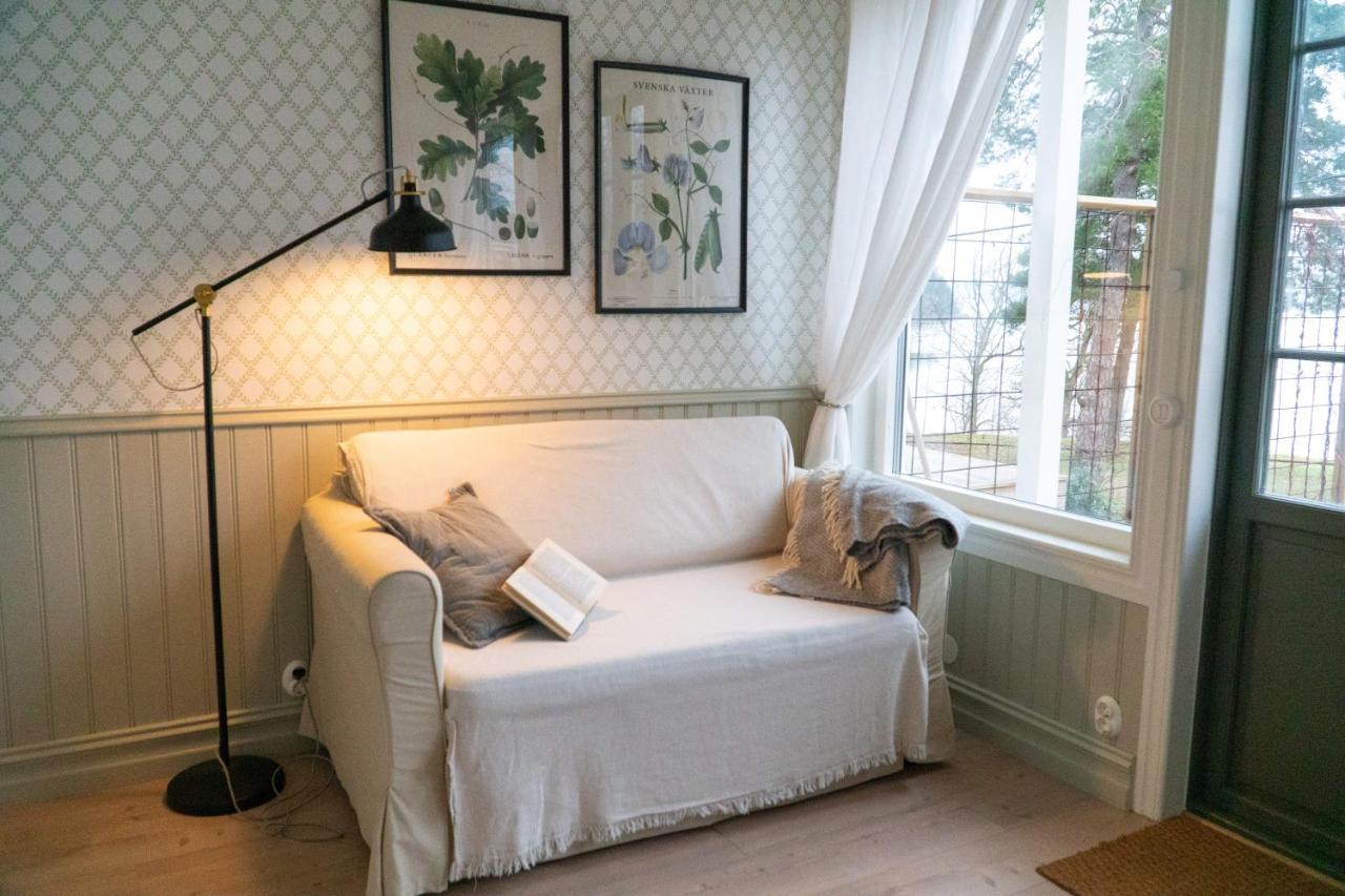 Anfasteroed Gardsvik - Badstugor Med Loft Ljungskile Ngoại thất bức ảnh
